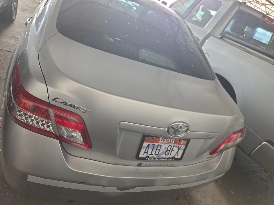 2011 Toyota Camry 6th Gen - Image 4 of 9