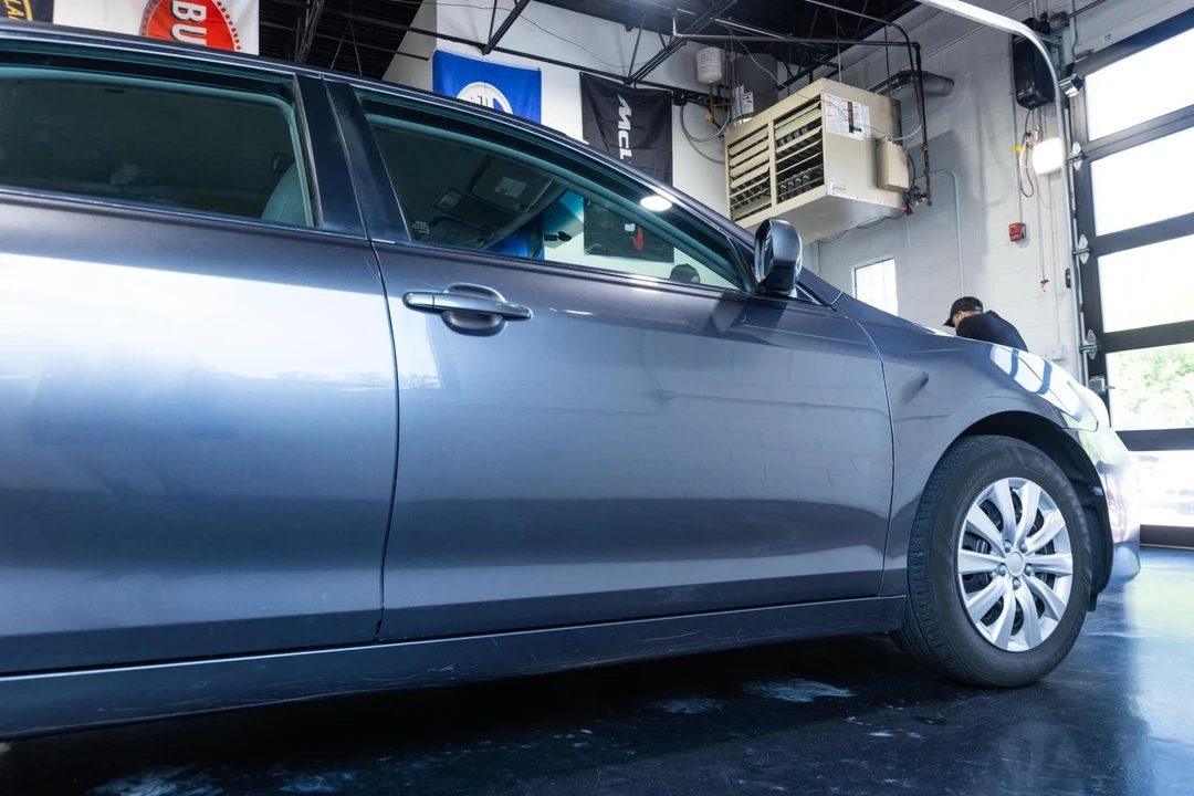 2011 Toyota Camry 6th Gen - Image 18 of 21