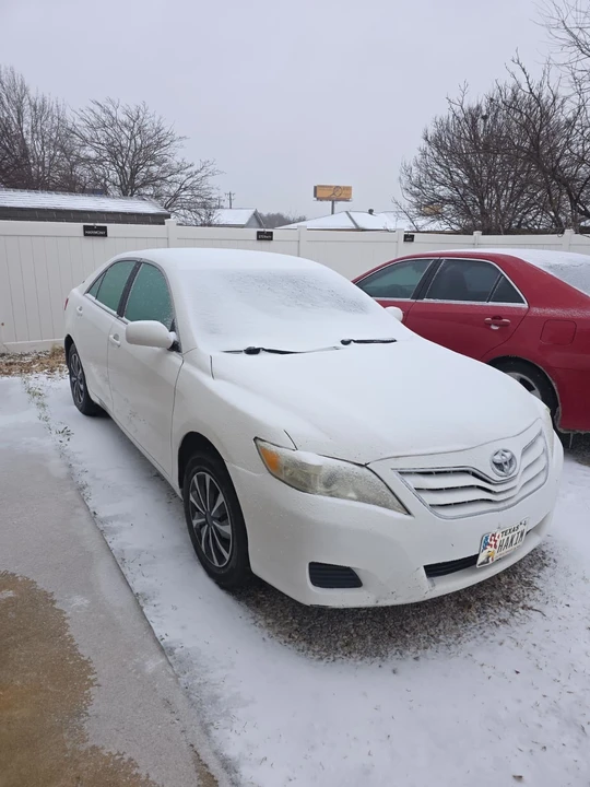2011 Toyota Camry 6th Gen - Image 5 of 12