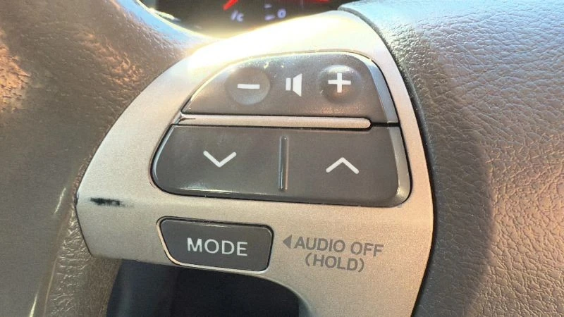 2011 Toyota Camry 7th Gen - Image 12 of 12