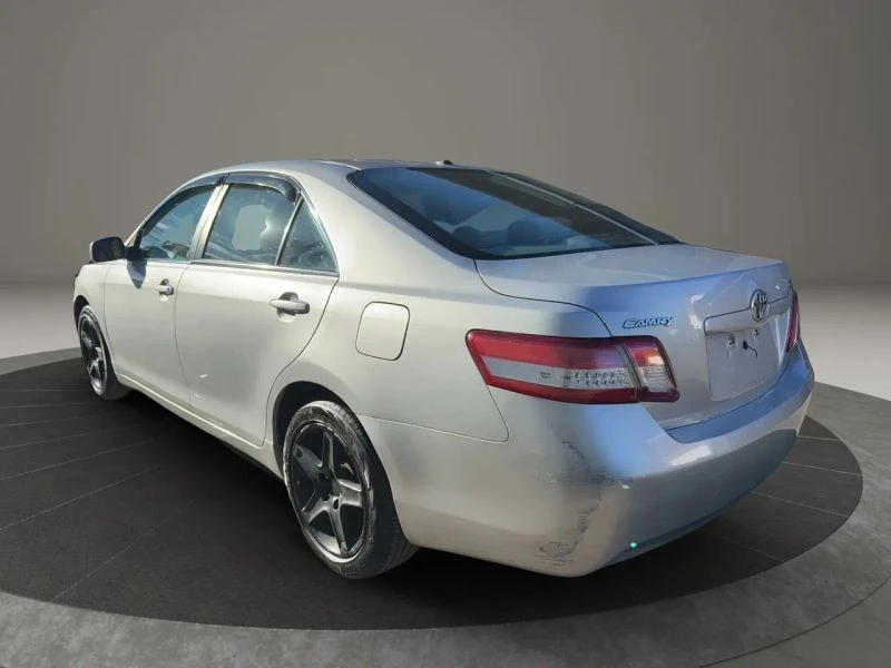 2011 Toyota Camry 7th Gen - Image 7 of 12