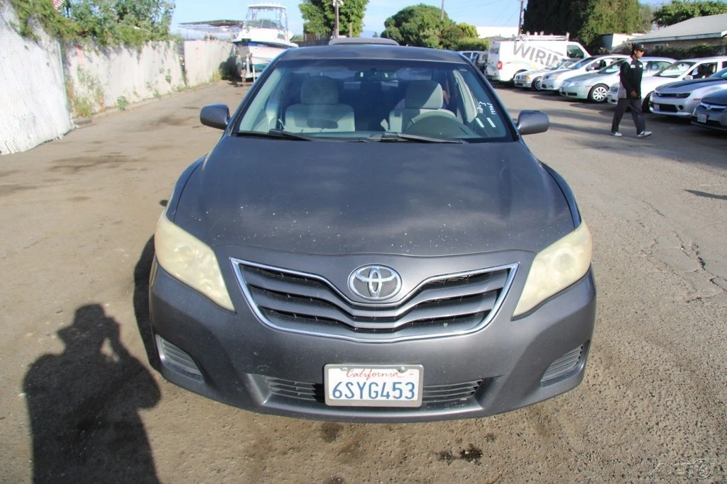 2011 Toyota Camry 6th Gen - Image 11 of 21