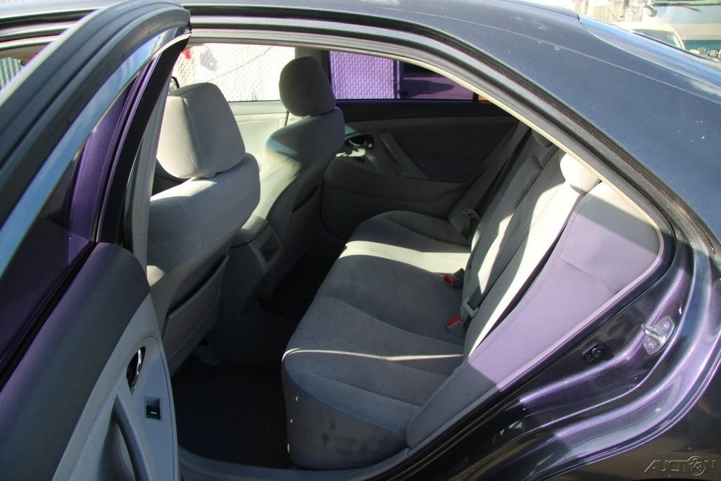 2011 Toyota Camry 6th Gen - Image 21 of 21