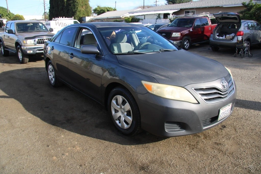 2011 Toyota Camry 6th Gen - Image 2 of 21