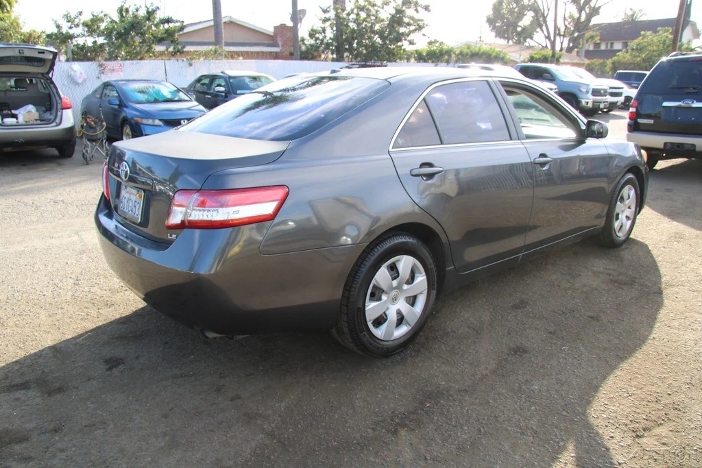 2011 Toyota Camry 6th Gen - Image 5 of 21