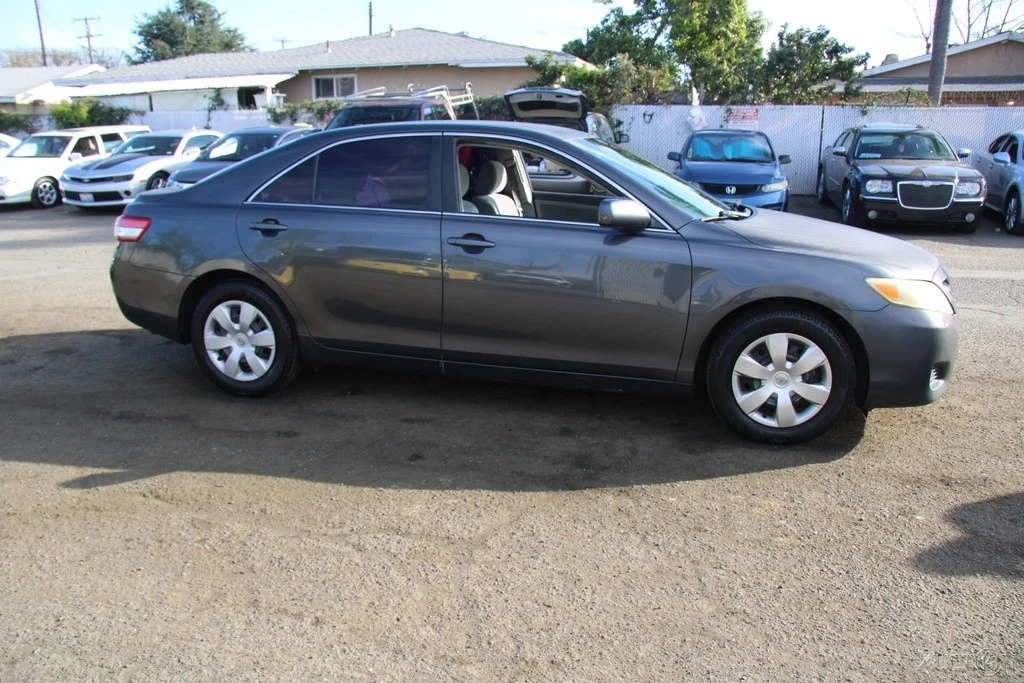 2011 Toyota Camry 6th Gen - Image 3 of 21