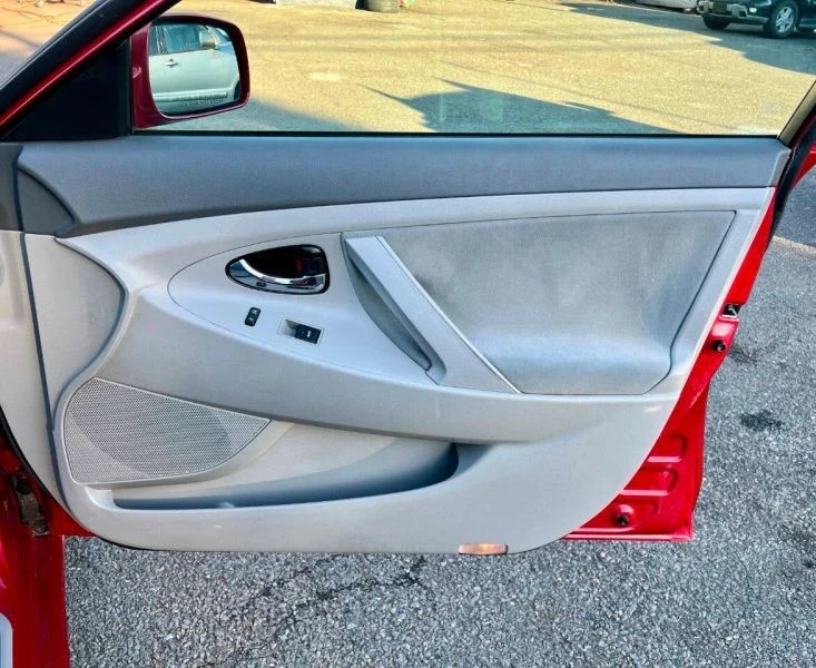 2011 Toyota Camry 6th Gen - Image 10 of 12