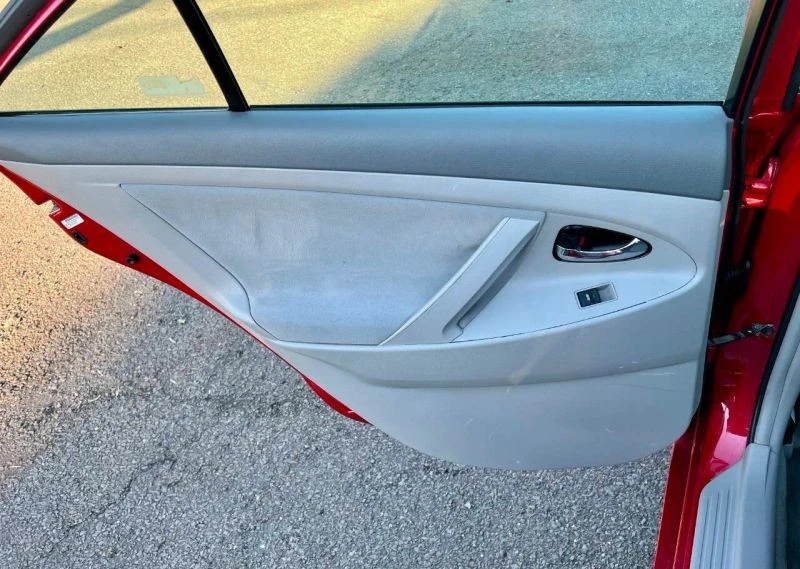 2011 Toyota Camry 6th Gen - Image 11 of 12