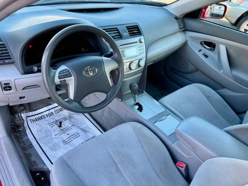 2011 Toyota Camry 6th Gen - Image 6 of 12