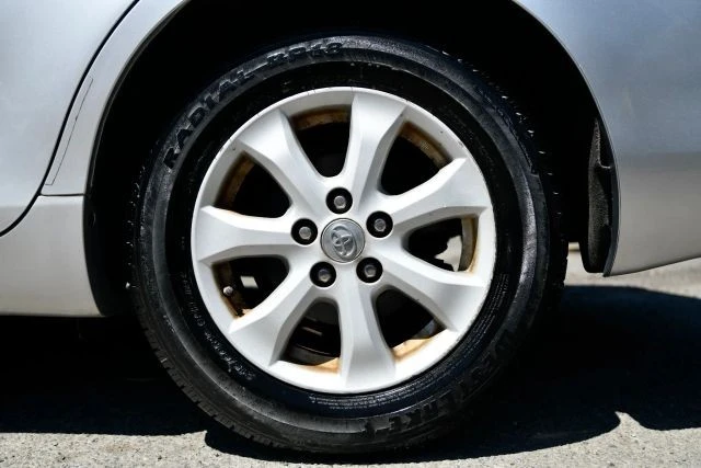 2011 Toyota Camry 6th Gen - Image 30 of 30