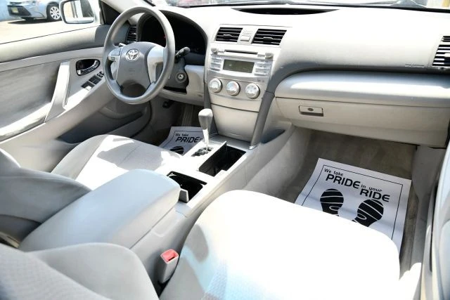 2011 Toyota Camry 6th Gen - Image 23 of 30