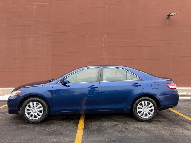 2011 Toyota Camry 6th Gen - Image 8 of 19