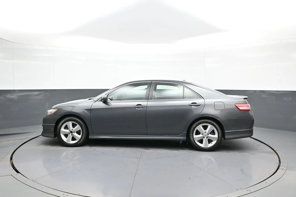 2011 Toyota Camry 6th Gen - Image 9 of 12