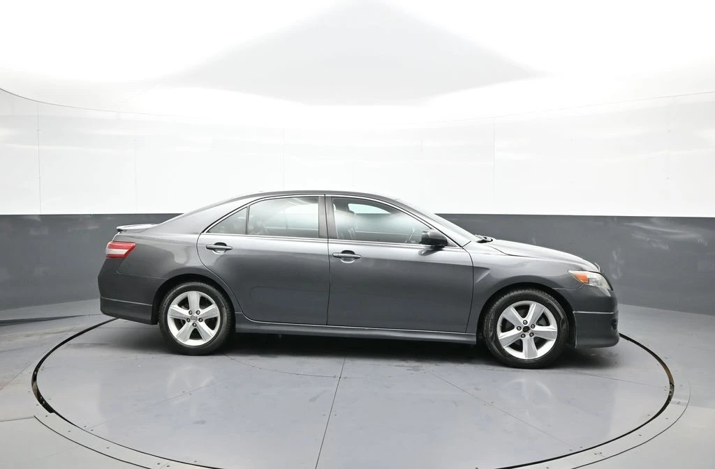 2011 Toyota Camry 6th Gen - Image 5 of 12