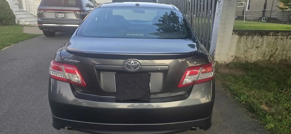 2011 Toyota Camry 6th Gen - Image 5 of 10