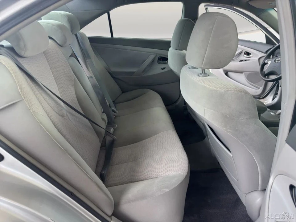 2011 Toyota Camry 6th Gen - Image 20 of 21