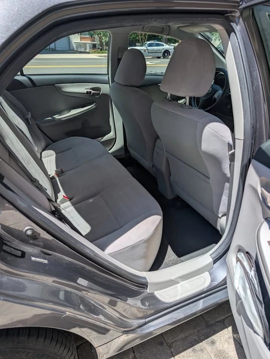 2011 Toyota Corolla 10th Gen - Image 6 of 8