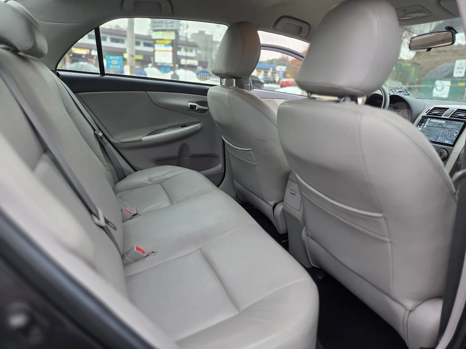 2011 Toyota Corolla 10th Gen - Image 13 of 21