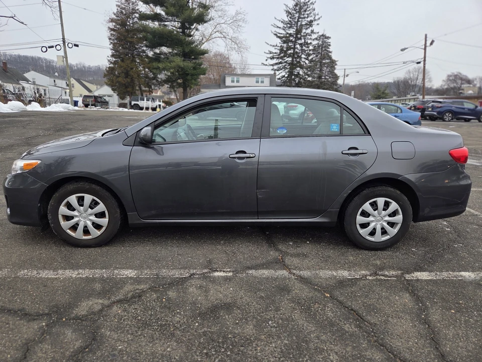 2011 Toyota Corolla 10th Gen - Image 3 of 21