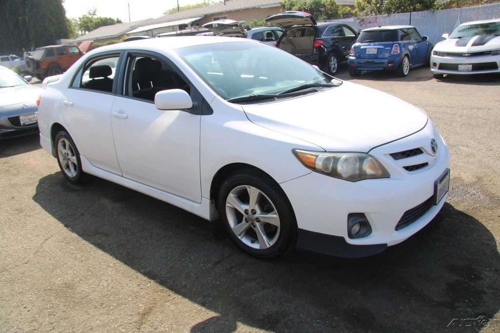 2011 Toyota Corolla 10th Gen - Image 10 of 21