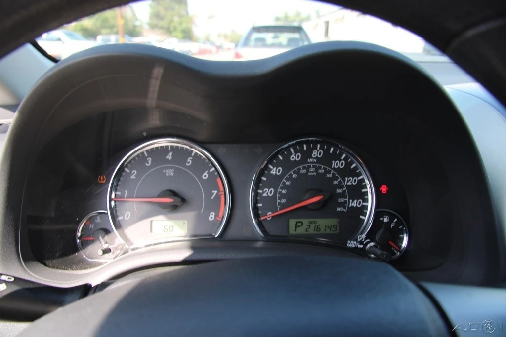 2011 Toyota Corolla 10th Gen - Image 16 of 21