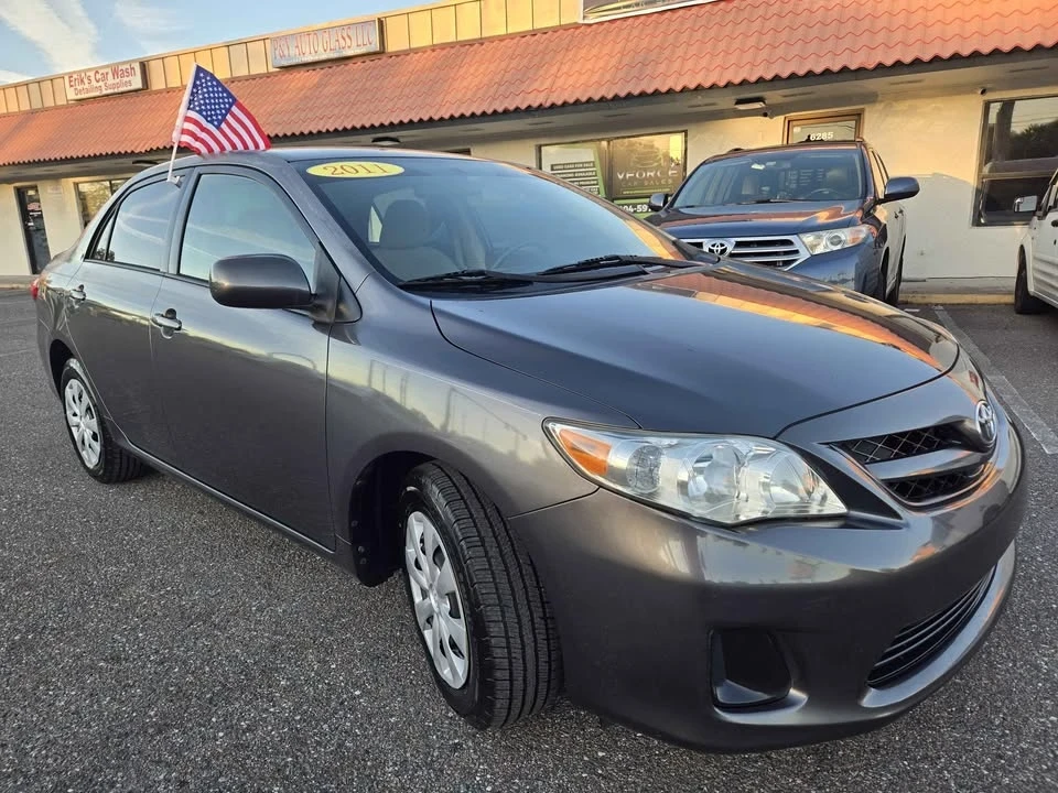 2011 Toyota Corolla 10th Gen - Image 3 of 17