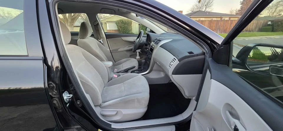 2011 Toyota Corolla 10th Gen - Image 9 of 13