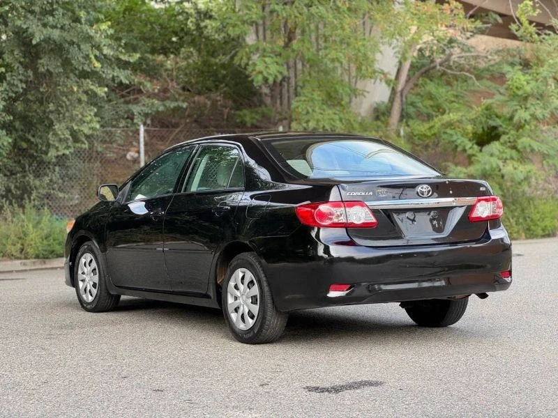 2011 Toyota Corolla 10th Gen - Image 6 of 12
