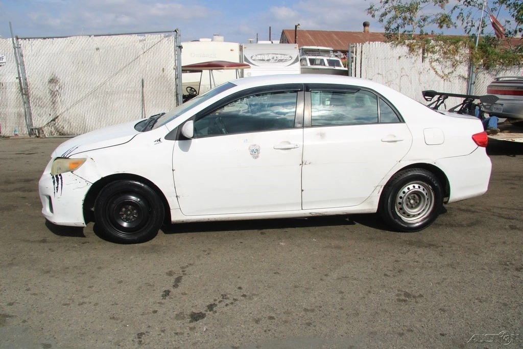 2011 Toyota Corolla 10th Gen - Image 3 of 21