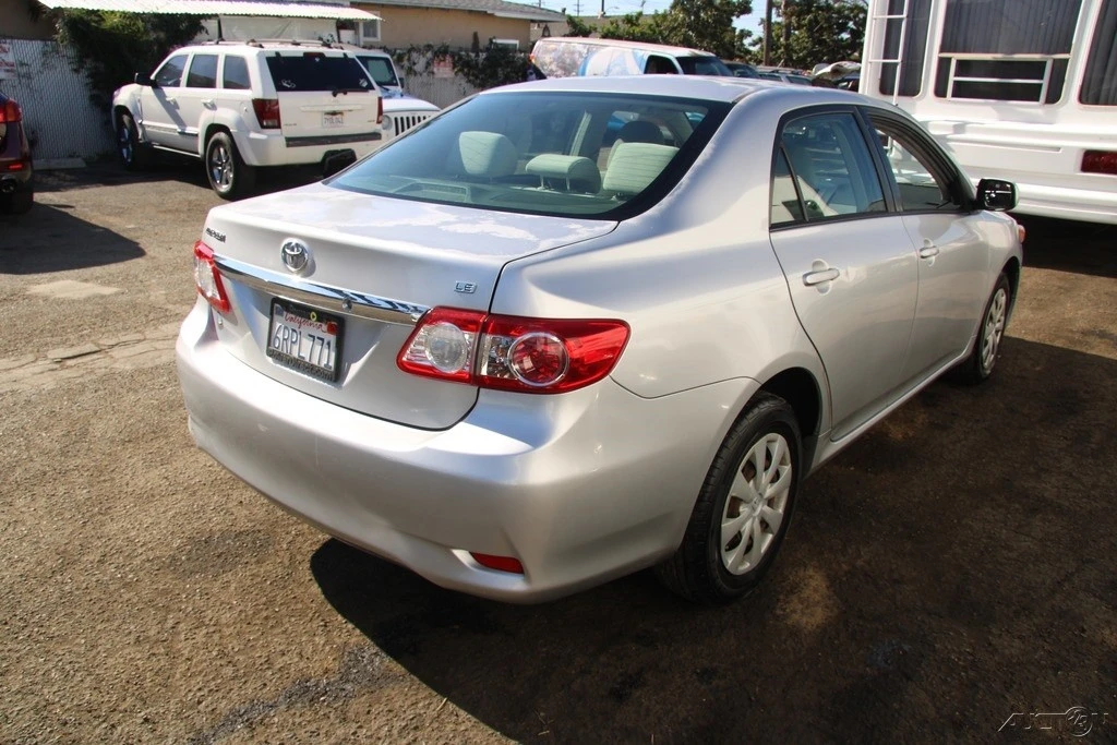 2011 Toyota Corolla 10th Gen - Image 6 of 21