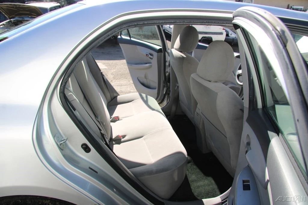 2011 Toyota Corolla 10th Gen - Image 21 of 21