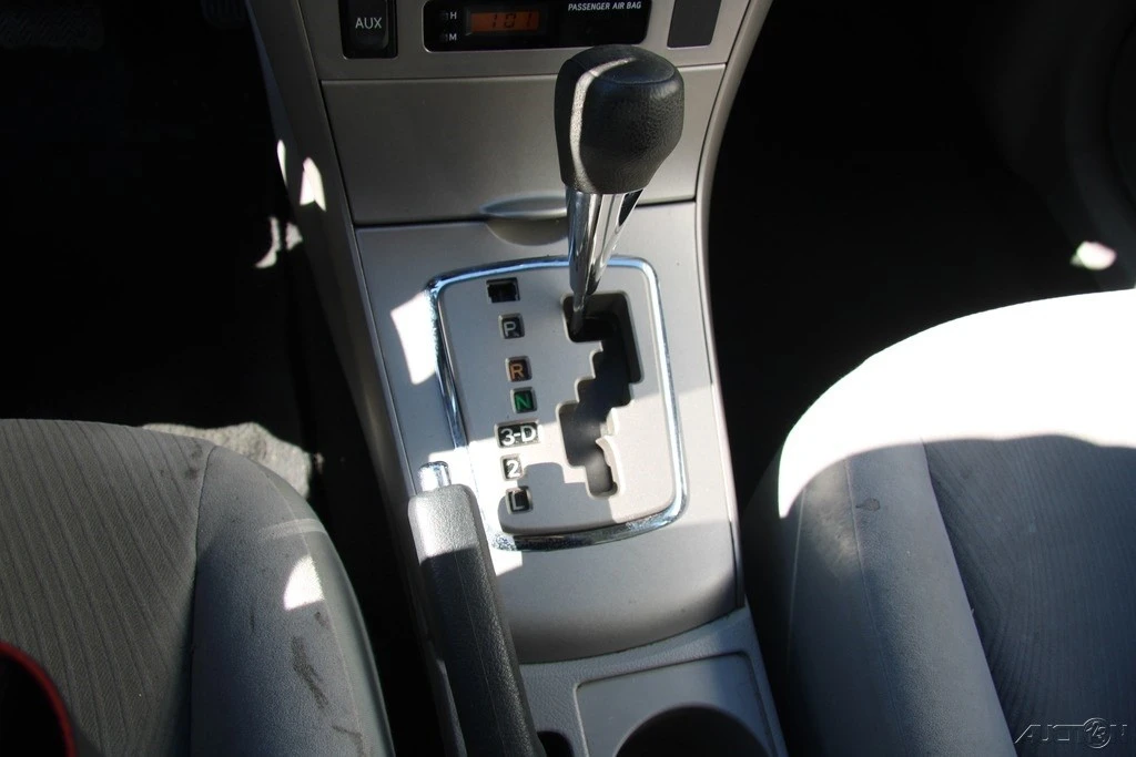 2011 Toyota Corolla 10th Gen - Image 16 of 21