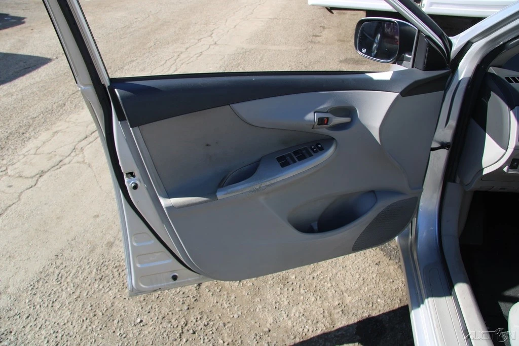 2011 Toyota Corolla 10th Gen - Image 10 of 21