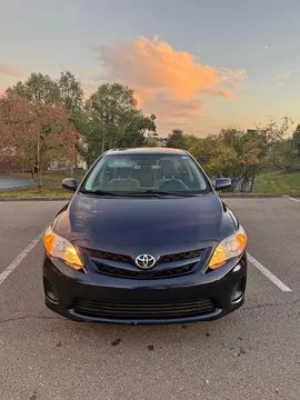 2011 Toyota Corolla LE Sedan