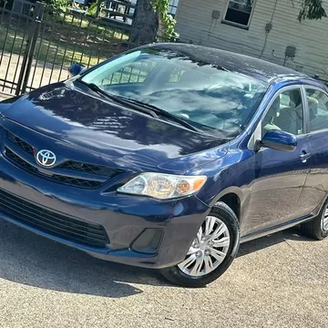 2011 Toyota Corolla LE Sedan