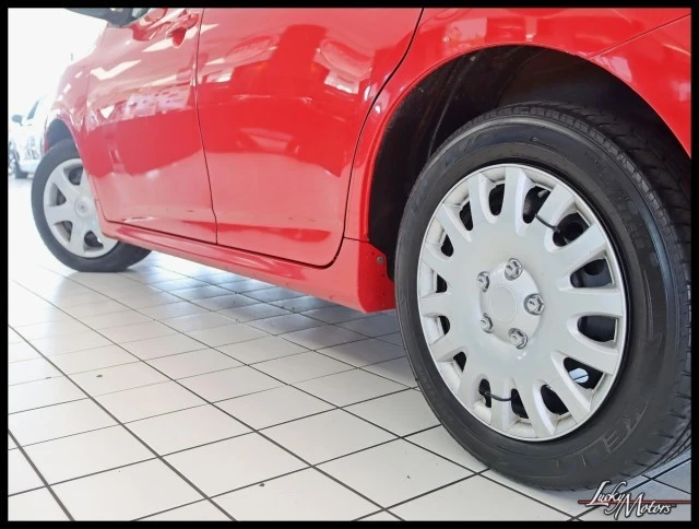 2011 Toyota Matrix 2nd Gen - Image 10 of 21