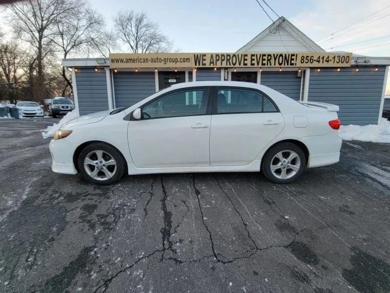 2011 Toyota Corolla 10th Gen - Image 3 of 12