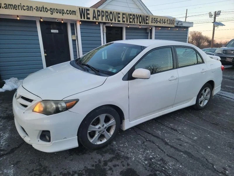 2011 Toyota Corolla 10th Gen - Image 2 of 12