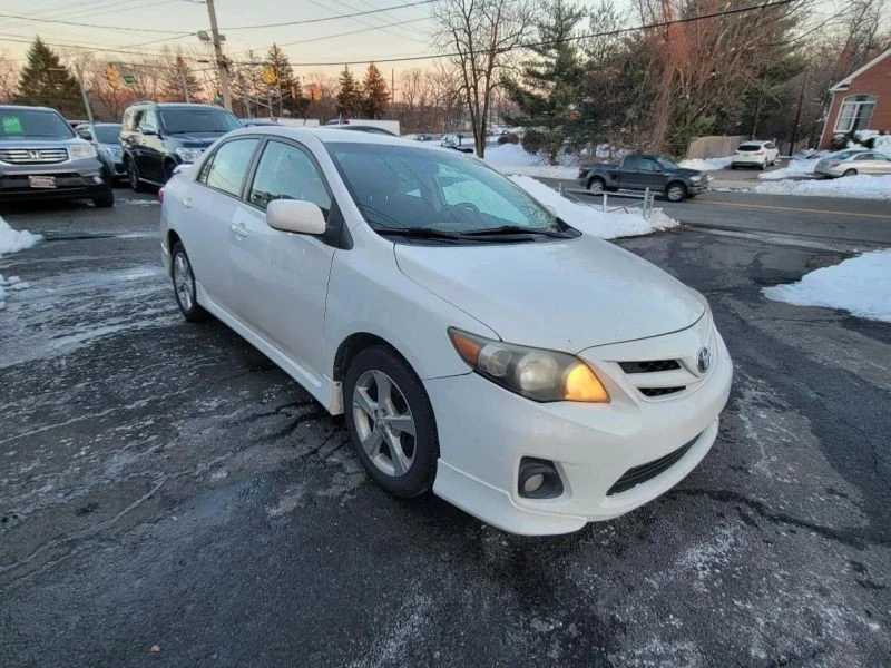 2011 Toyota Corolla 10th Gen - Image 4 of 12