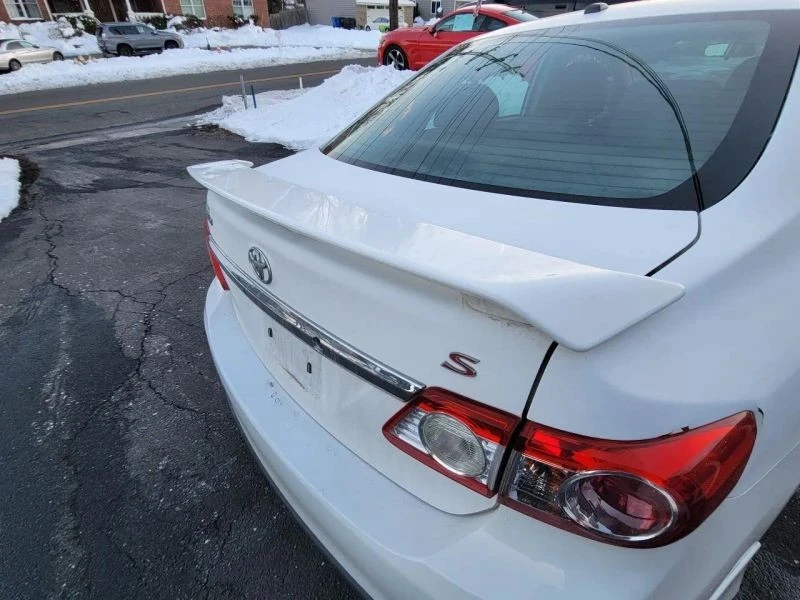 2011 Toyota Corolla 10th Gen - Image 9 of 12