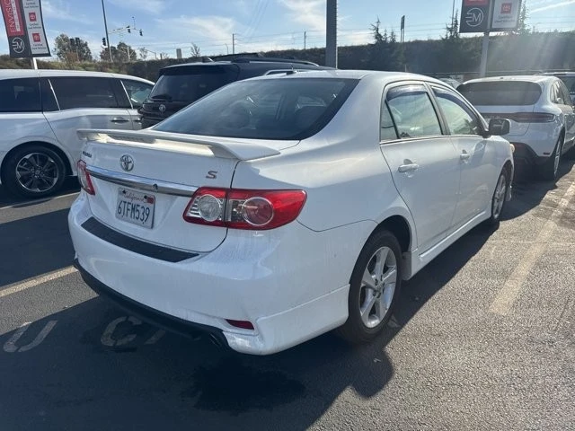 2011 Toyota Corolla 10th Gen - Image 2 of 4