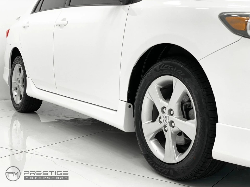 2011 Toyota Corolla 10th Gen - Image 13 of 21