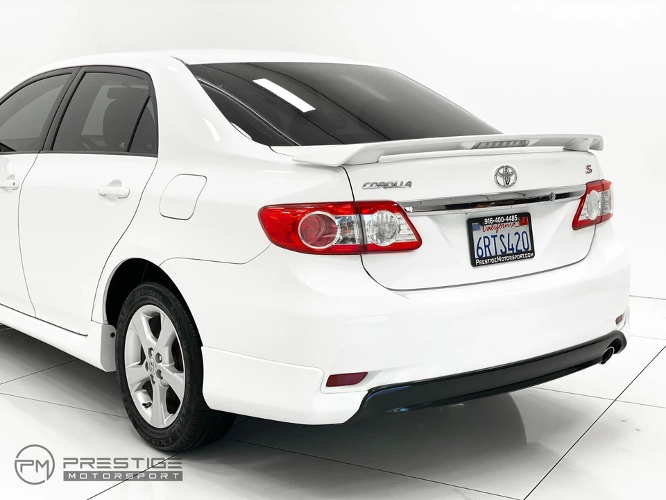 2011 Toyota Corolla 10th Gen - Image 10 of 21