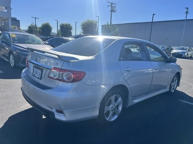 2011 Toyota Corolla 10th Gen - Image 4 of 7