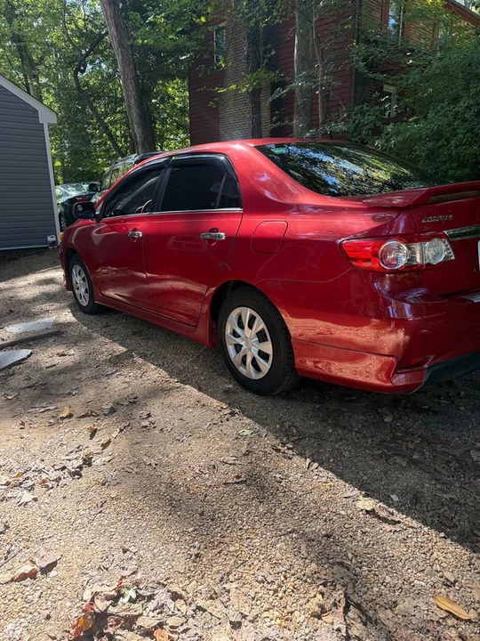 2011 Toyota Corolla 10th Gen - Image 5 of 11