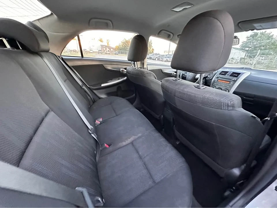 2011 Toyota Corolla 10th Gen - Image 13 of 17