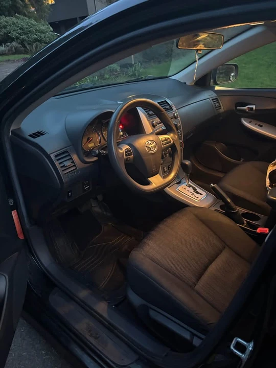 2011 Toyota Corolla 10th Gen - Image 6 of 11