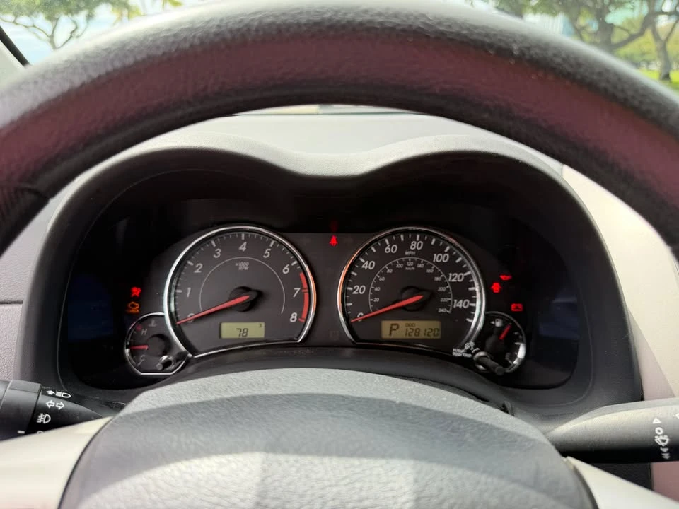 2011 Toyota Corolla 10th Gen - Image 7 of 11