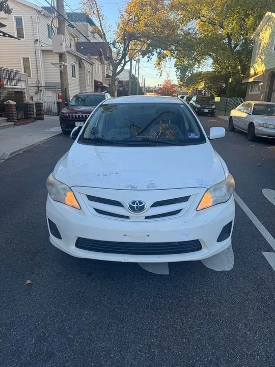 2011 Toyota Corolla 10th Gen - Image 2 of 14