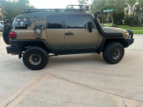 2011 Toyota FJ Cruiser XPLORE Adventure Series